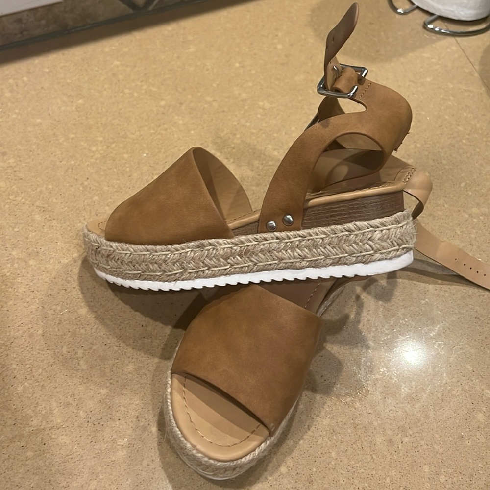 Ladies Open Toe Platform Sandals